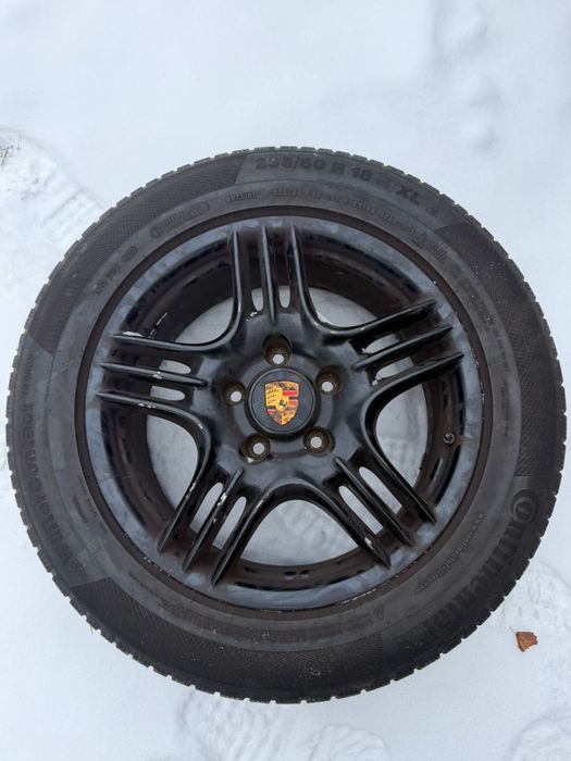 Porsche Cayen колеса 4шт диски 5*130 8J ET57 7L5601025A 235/60r18 зима