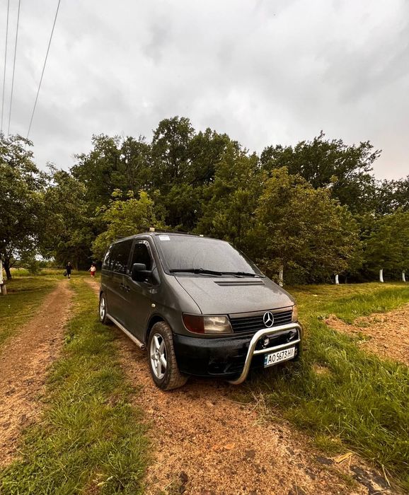 Продаж Mercedes-Benz Vito 2.2  дізель