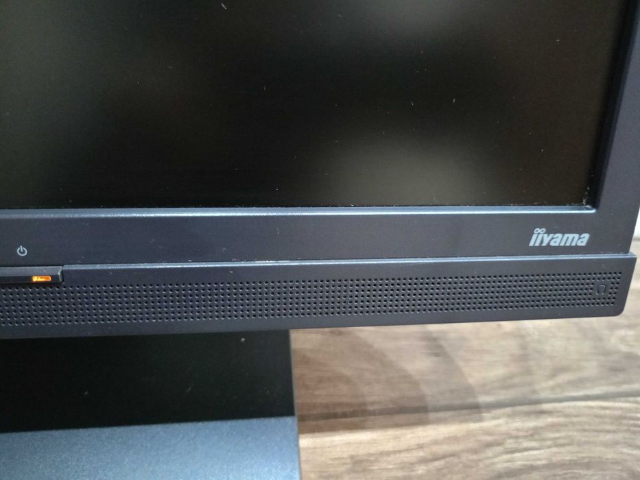 Monitor LCD iiyama
