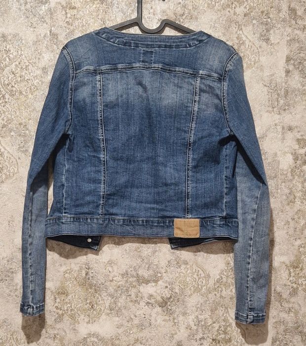 Damska kurtka jeansowa roz. M