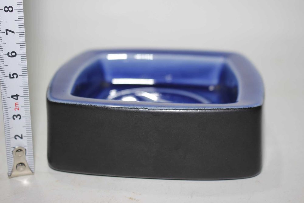 Antigo Cinzeiro Loiça Mercedes - Azul e preto