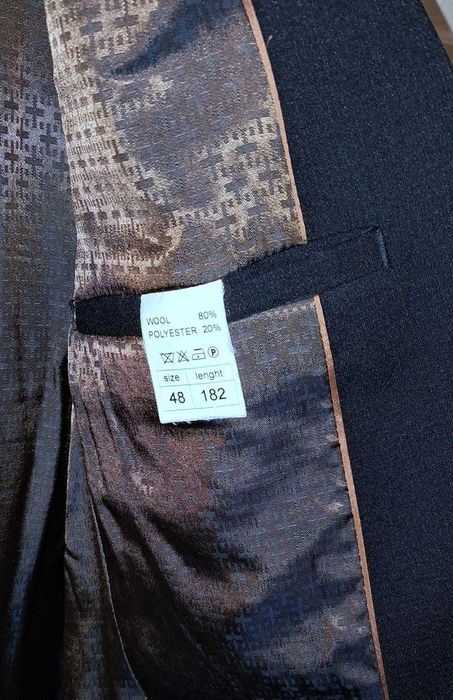 Мужской деловой костюм,  Размер: 48