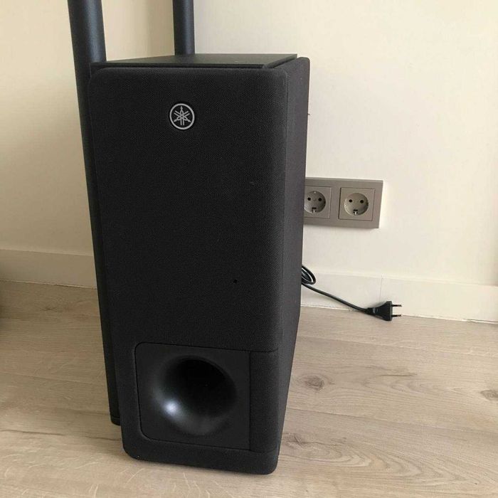 Саундбар Yamaha YAS-207 Black.