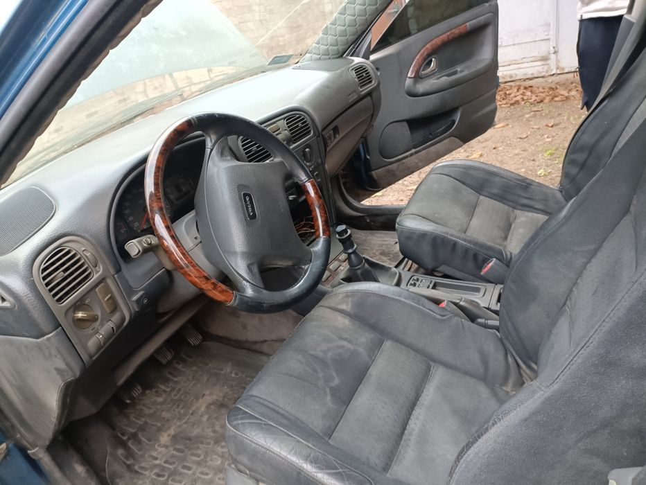volvo s40 отл сост.  Арест. По запчастям!