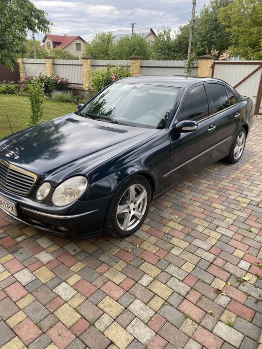 Mercedes-Benz E270 CDI Avantgarde 2002