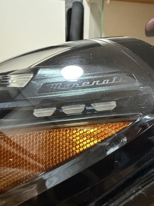 Maserati Grecale Lampa lewa przód