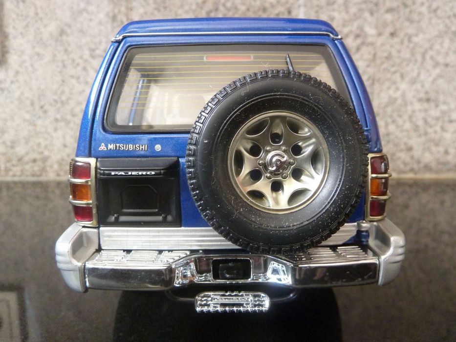 1:18 AutoArt, Mitsubishi Pajero, 1998, Minichamps