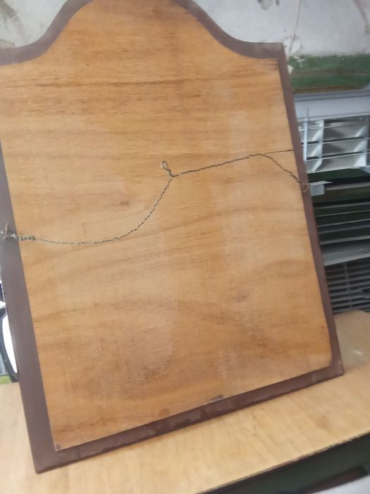 Espelho vintage envernizado.