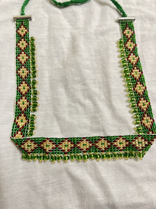 Прикраси з бісеру