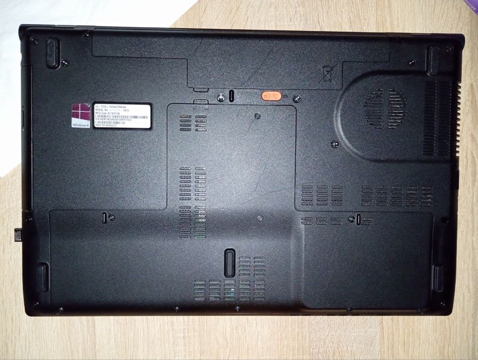 Продам недорого ноутбук Acer