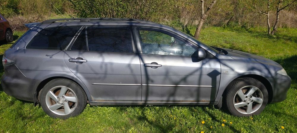 Samochód osobowy mazda 6