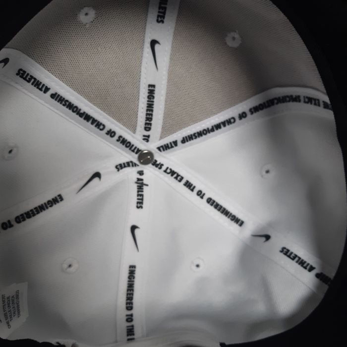 Кепка, бейсболка нова Nike   pro  gri-fit  1 size