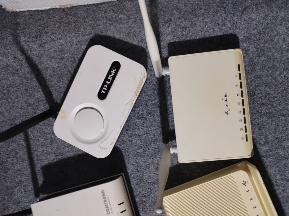 Продам роутера різні