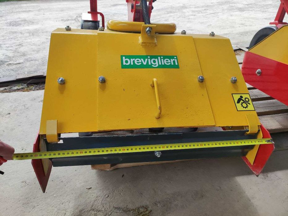 Фреза садова міжрядна, грунтофреза Breviglieri для полуниці почвофреза