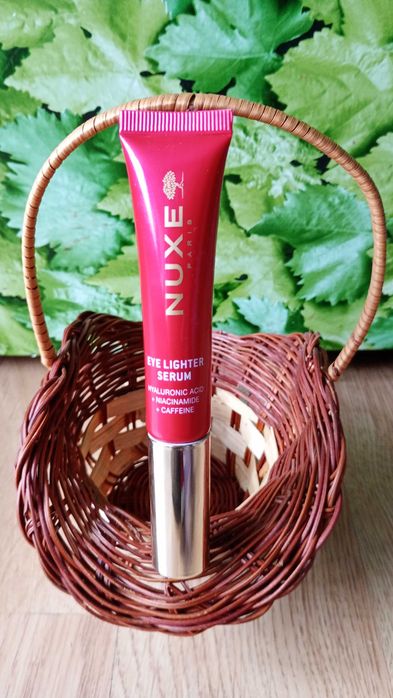 Nuxe serum pod oczy