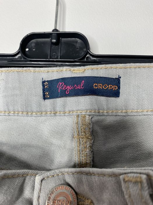 Spodnie jeansowe cropp