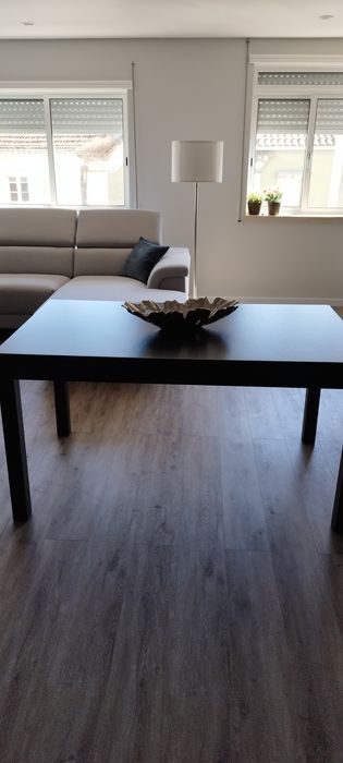 Mesa extensível bjusta ikea