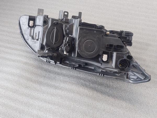 Ótica / farol esquerda RENAULT Laguna III (BT0/1)