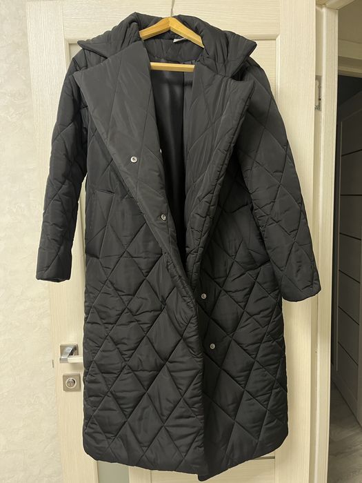 пуховик жіночий