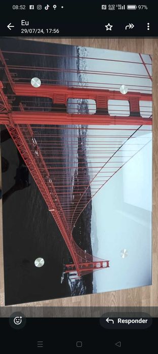 Mesa de sala elevatória