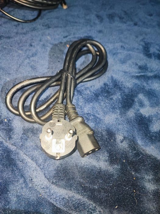 kabel zasilający, różne opcje