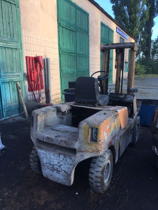 Противовес, рама, шасси, мачта Балканкар ДВ1792 та інші...