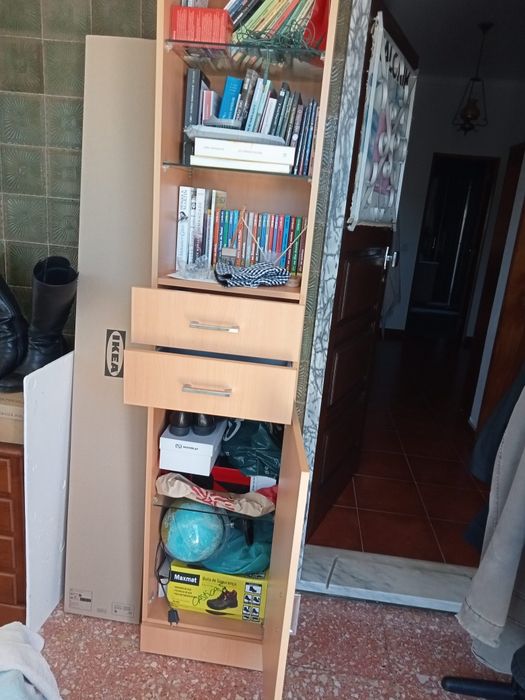 Armário WC em muito bom estado