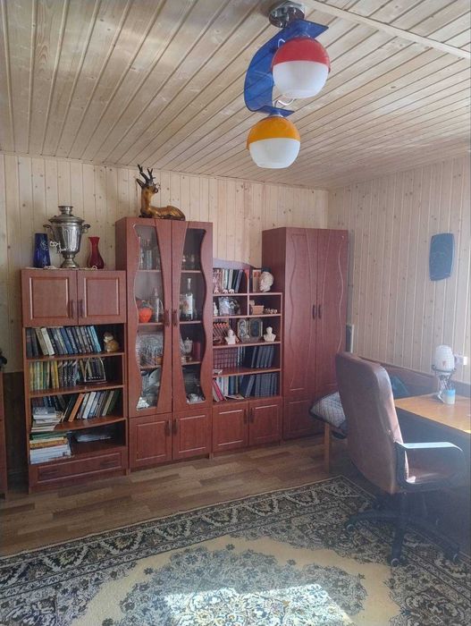 Продається сучасна дача в садовому товаристві Дружба