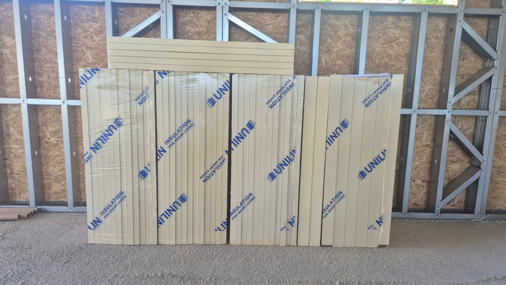 Placas de PIR UNILIN UTHERM ROOF L 80mm e 40mm (Sobras de Obra)