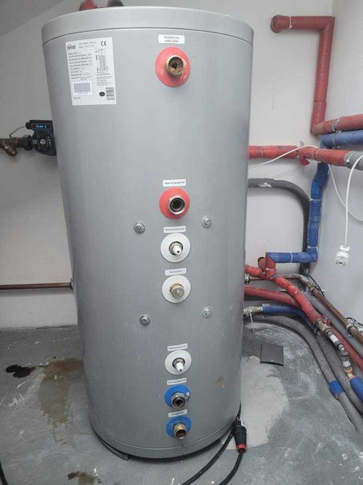 Bojler grzewczy Ferroli 107 l