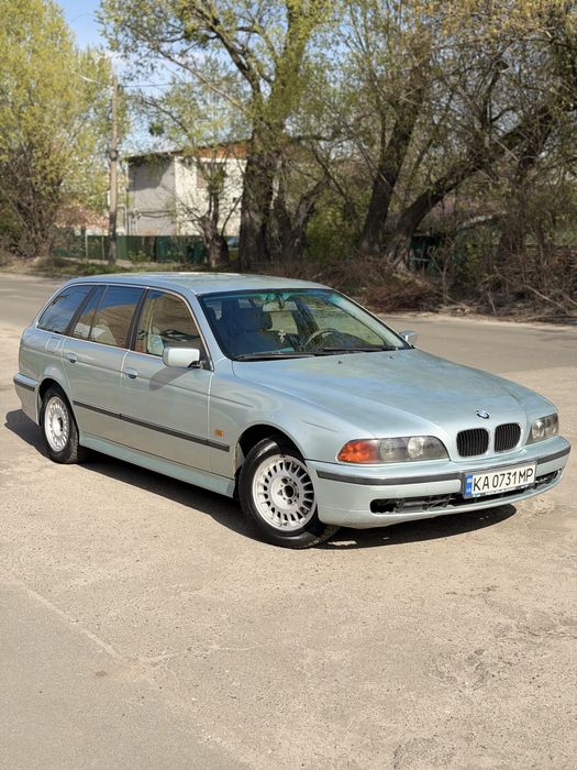 BMW e39 автомат 2.8