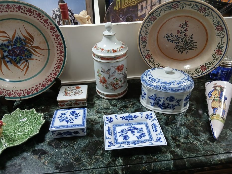 Porcelana antiga diversa