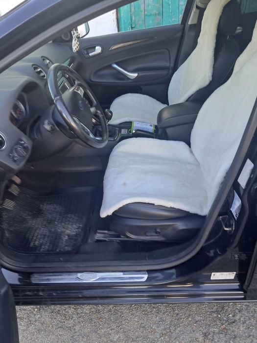 Ford  Mondeo 1,8 TITANIUM