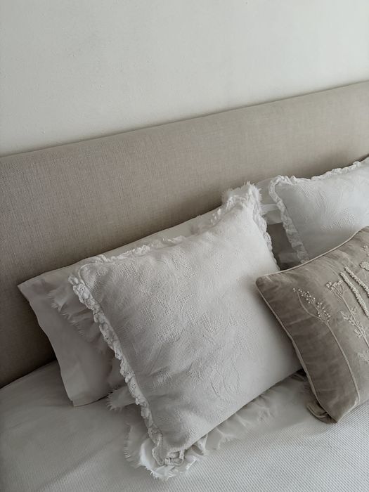Cabeceira de cama Bege