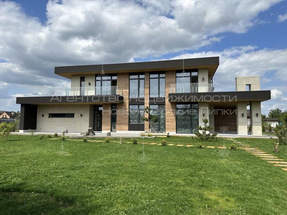 Современный дом с ремонтом 235м2 Вишеньки Золоче