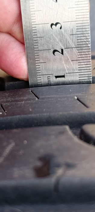 245 60 R18 GOOD YEAR