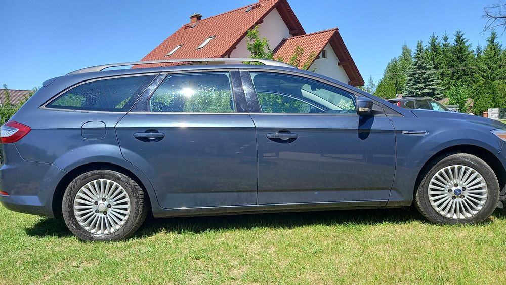 ford mondeo 2012 kombi hak