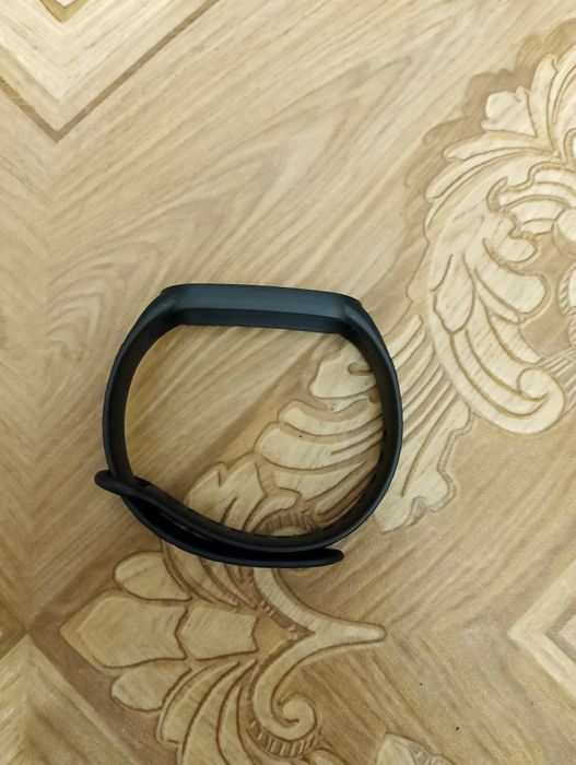 Браслет на часи mi band 4