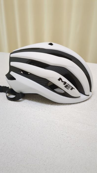 Capacetes ciclismo NOVOS64173094370307120