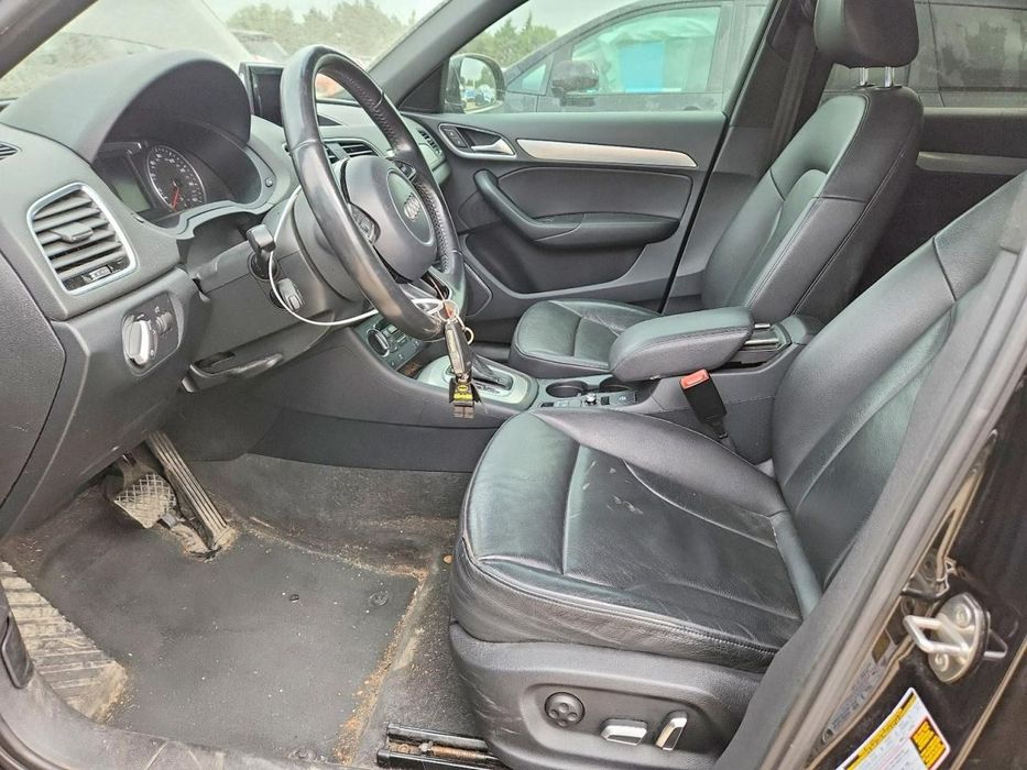 Audi Q3 PRESTIGE / Quattro / niski przebieg