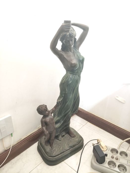 Estatua - Vintage
