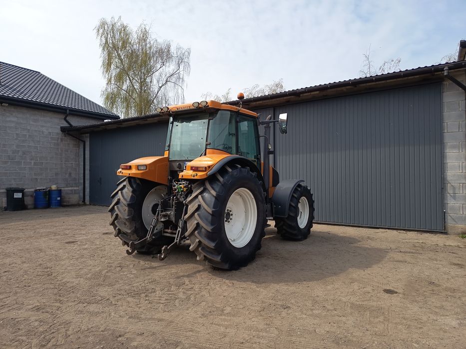 Renault Ares 640RZ