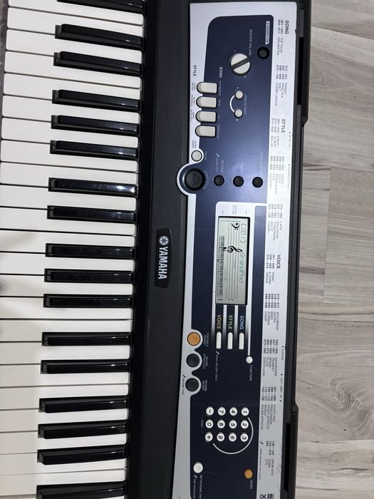 Keyboard Yamaha YPT-210