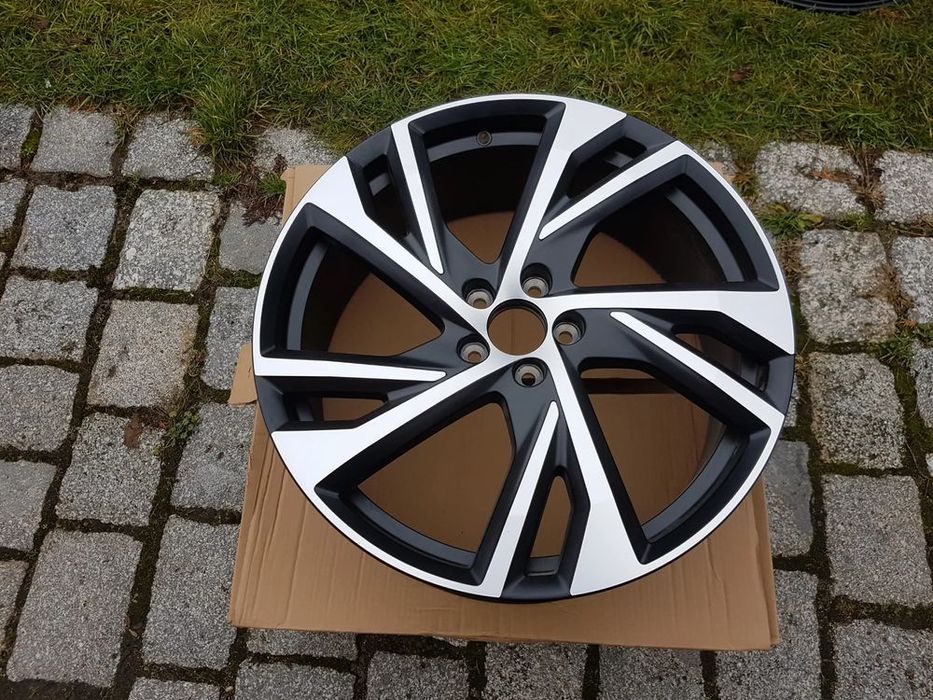 volvo xc40 xc60 felga aluminiowa 20 8jx20h2 et50,5