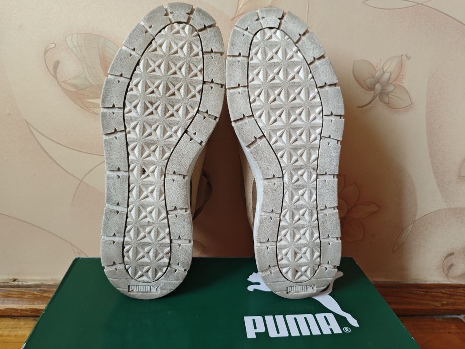 Жіночі кросівки Puma Mayze