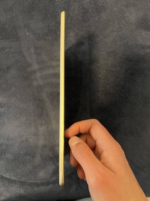 iPad Air 2 32GB Dourado