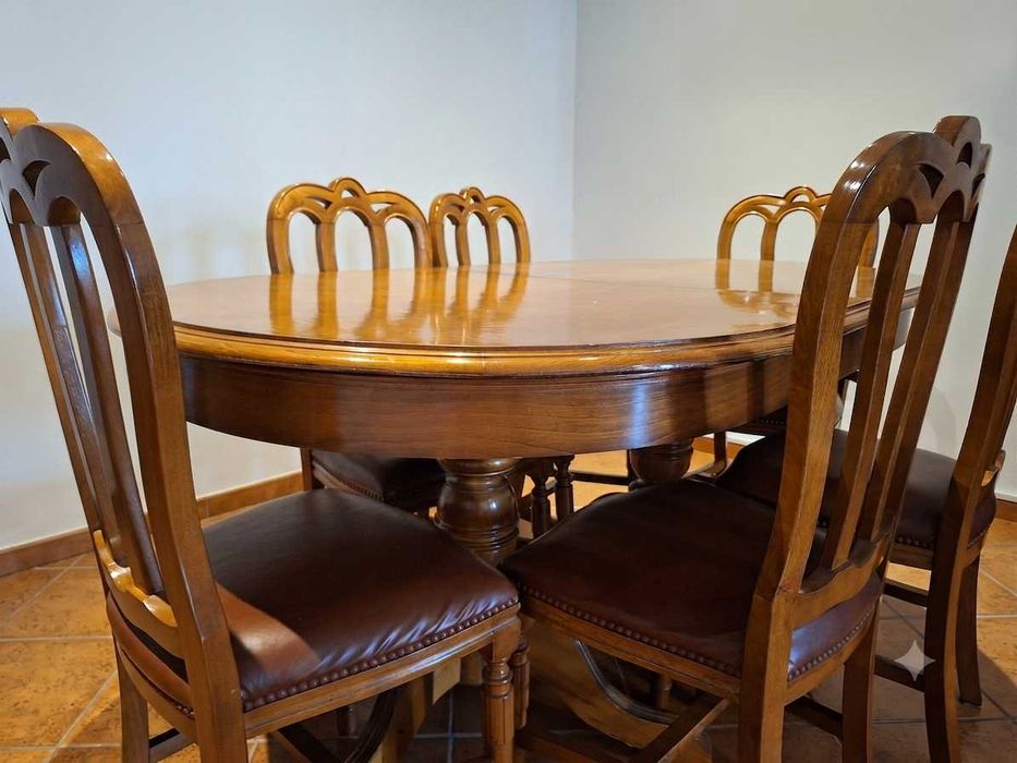 Conjunto de mesa extensível e 6 cadeiras sala de jantar