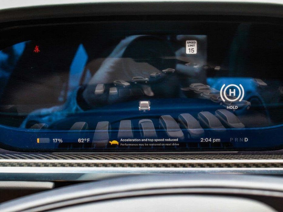 Tesla Model S      2022