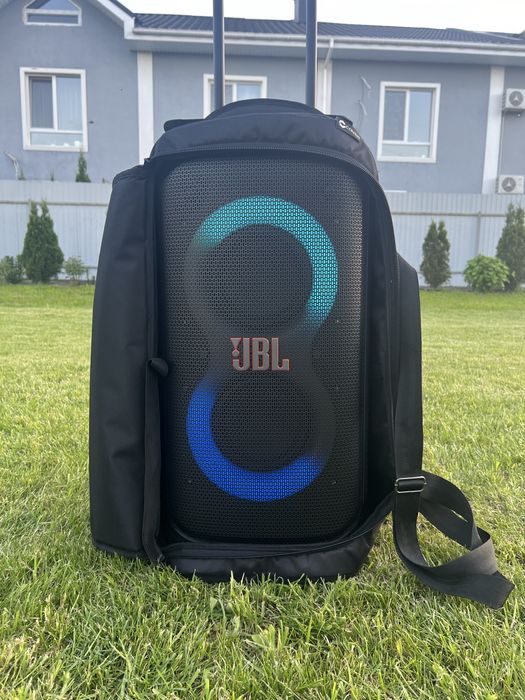 Портативна колонка JBL Partybox 320, повний комплект