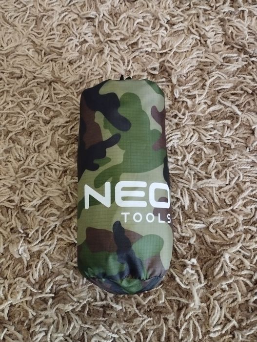 Дождевик цвета хаки